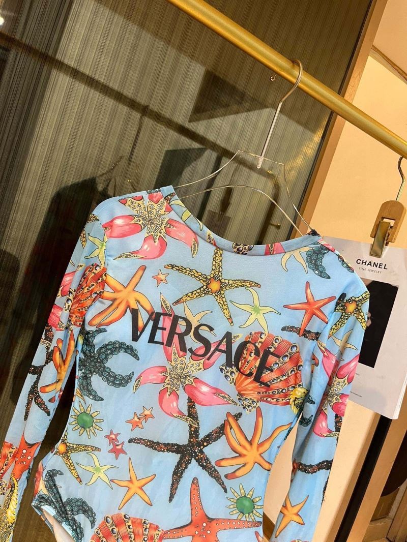 VERSACE